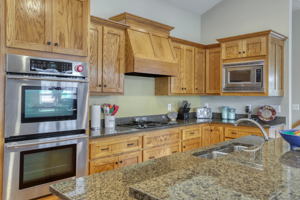 2658 Bartylla Ct, White Bear Lake, MN 55110, USA Photo 9