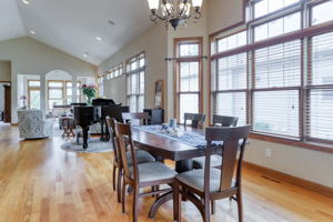2658 Bartylla Ct, White Bear Lake, MN 55110, USA Photo 4