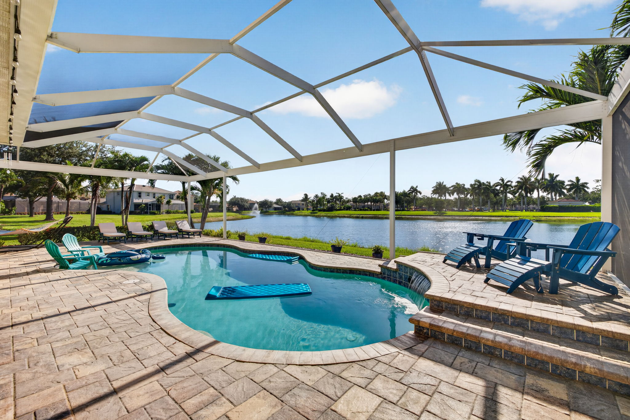 Pool 2 of 4