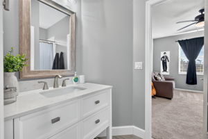 Guest Bathroom 2 - 1 of 2