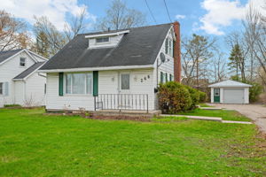  Photo 0