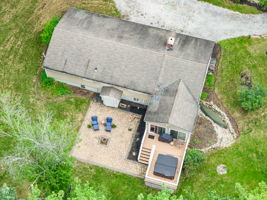  Photo 49