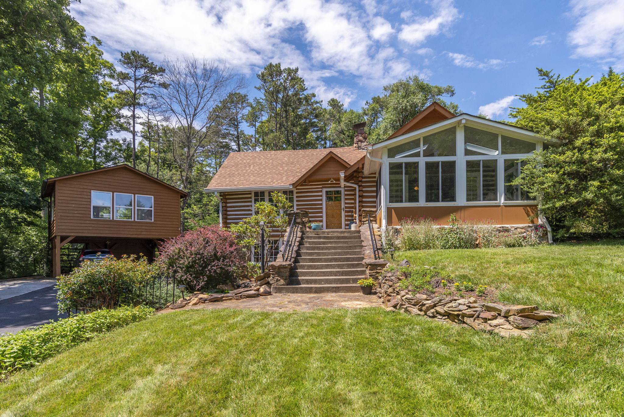  266 Old Haw Creek Rd, Asheville, NC 28805, US