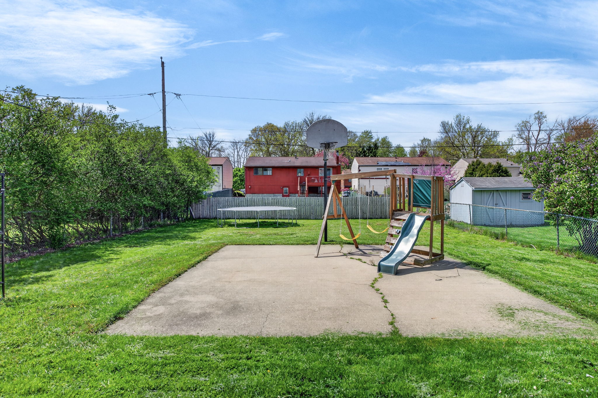  Photo 47