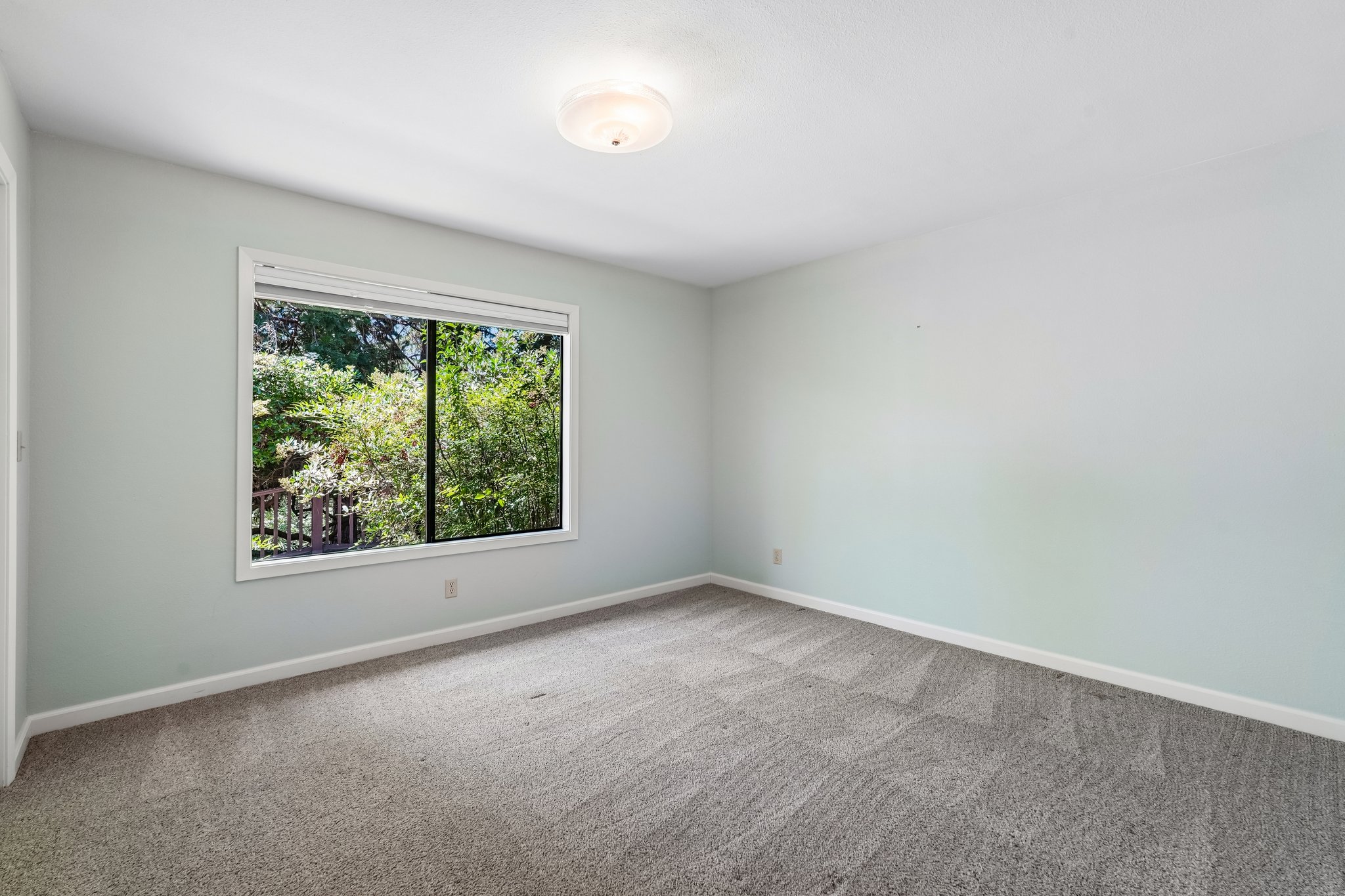 Glenview Dr-S1706-027.jpg