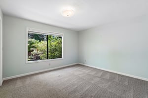 Glenview Dr-S1706-027.jpg