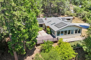 Glenview Dr-S1706-044.jpg