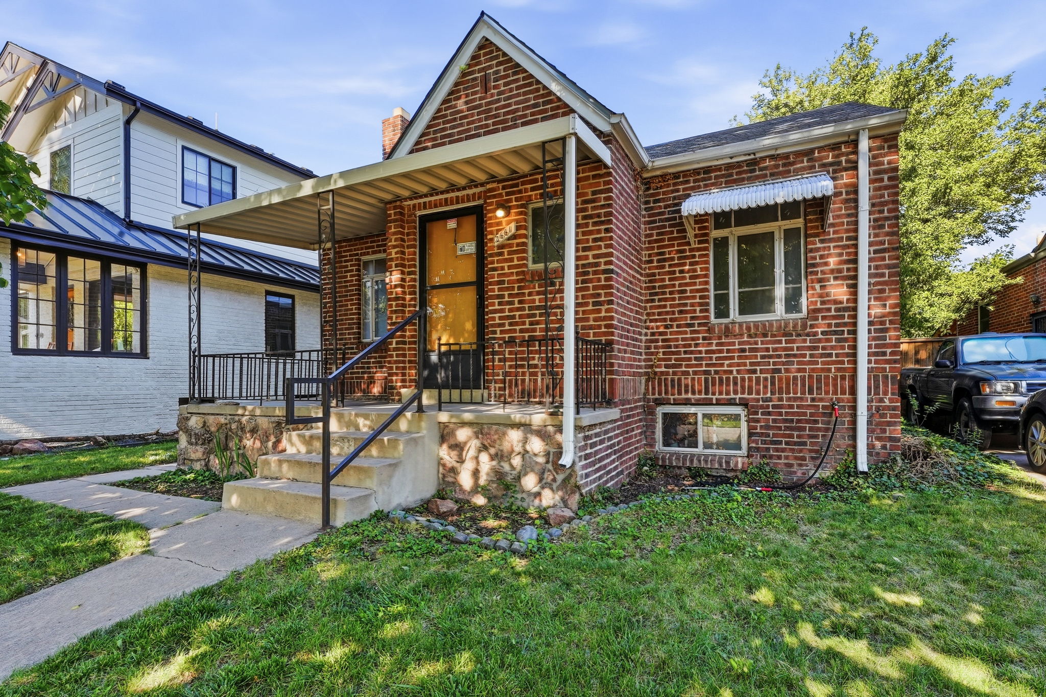  Photo 4