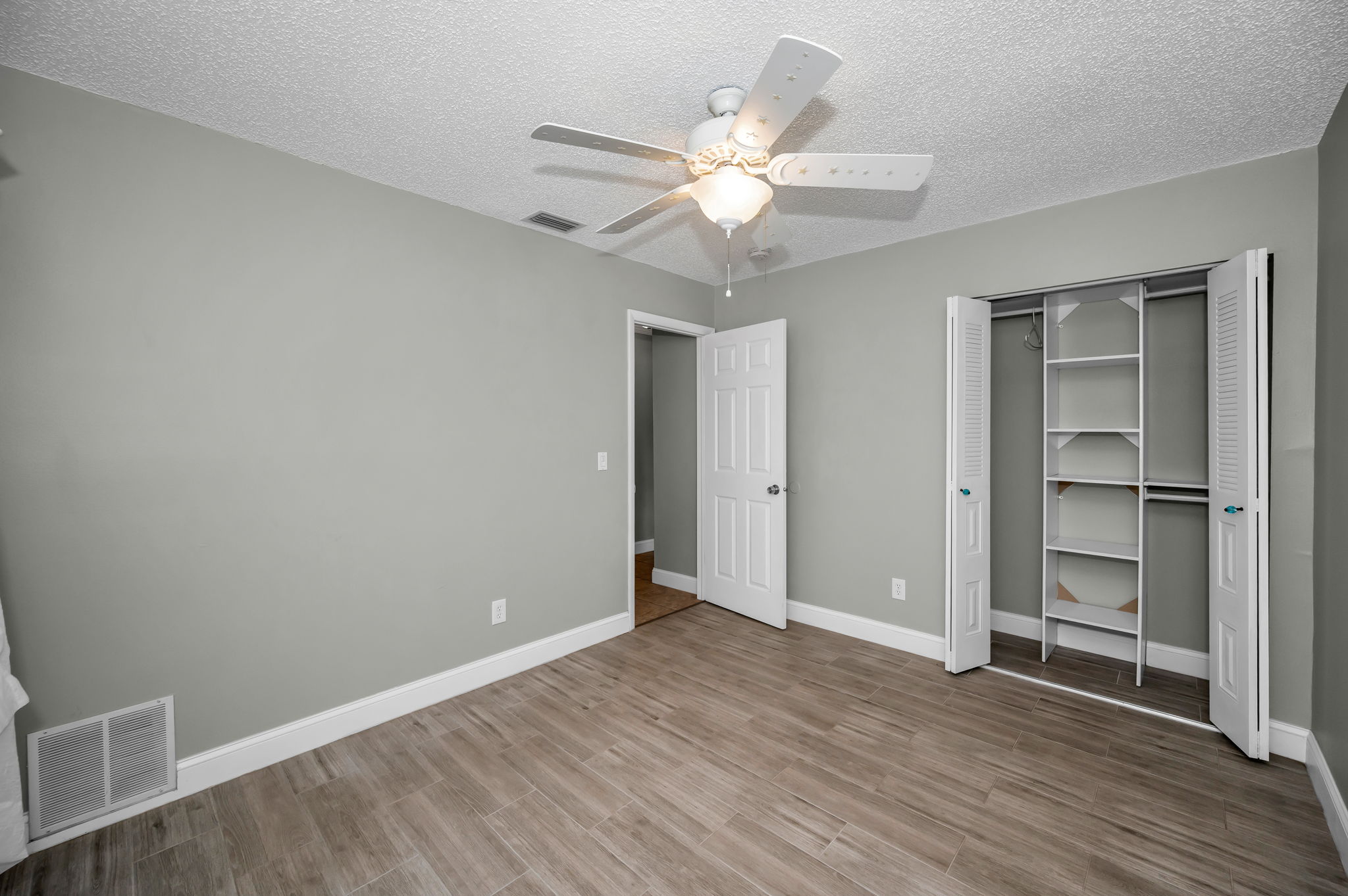 Bedroom3b