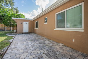 Patio1a
