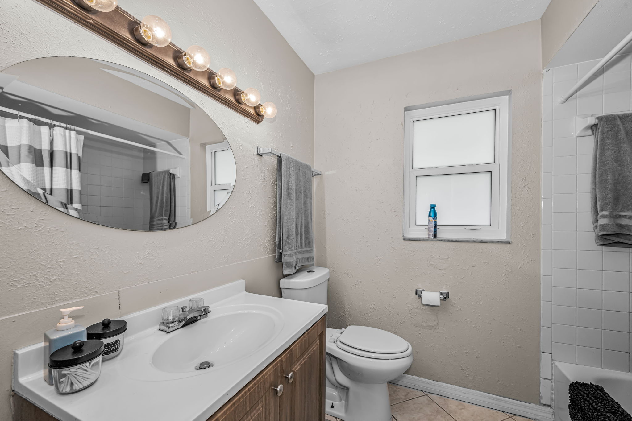 Bathroom 2a