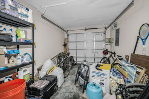 Garage 1