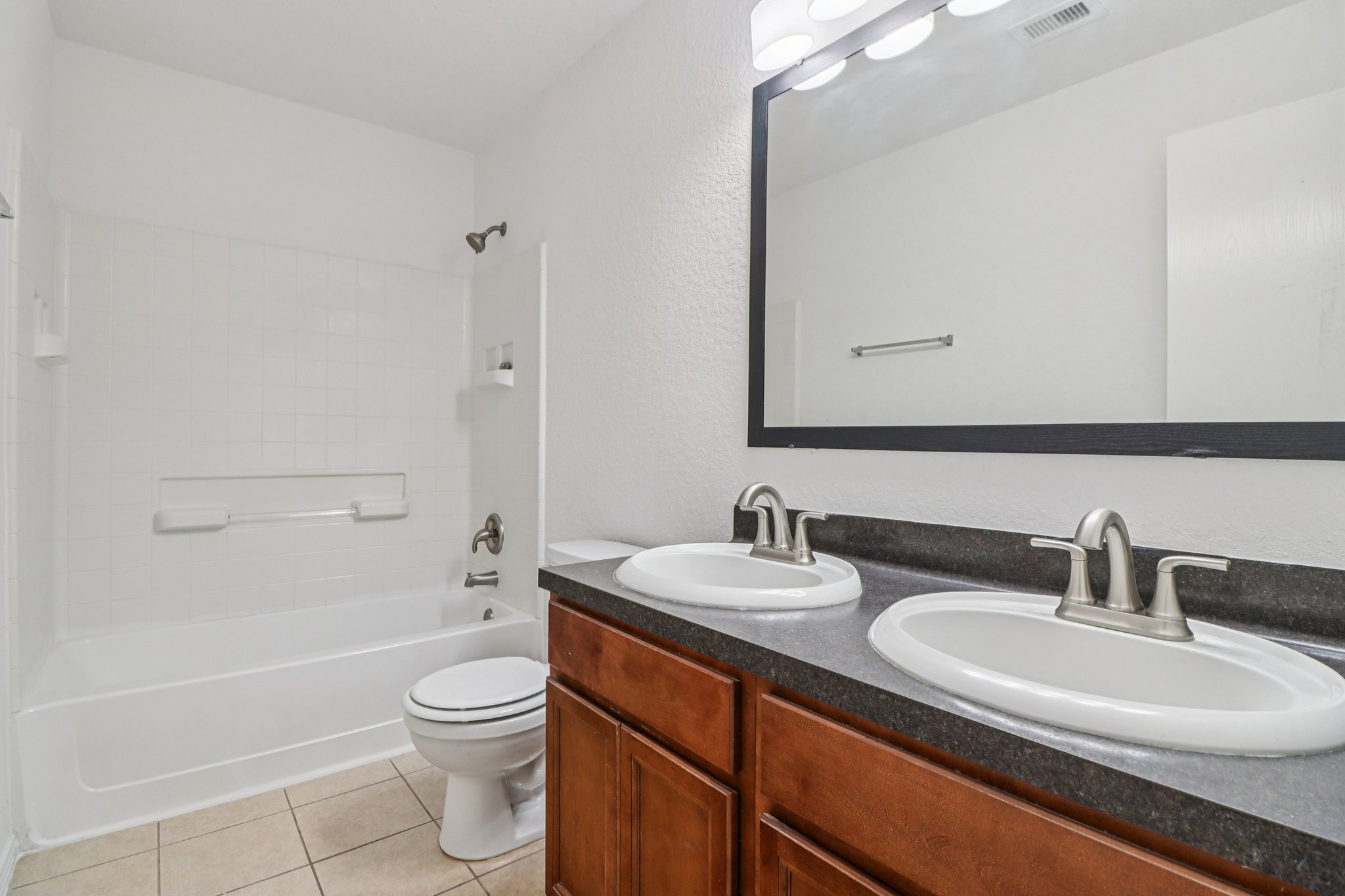 Cyrus Hill Dr-S0301-022.jpg