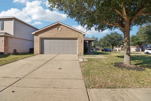 Cyrus Hill Dr-S0301-001.jpg