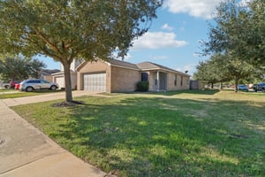 Cyrus Hill Dr-S0301-003.jpg