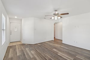 Cyrus Hill Dr-S0301-010.jpg