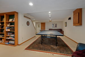  Photo 49