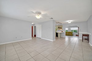 26632 E Cove Dr, Tavares, FL 32778, USA Photo 1