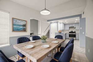 Upmarketmedia_2664Fog-36 virtually staged.jpg