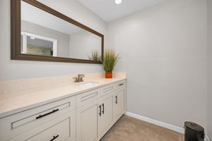 Master Bathroom1a