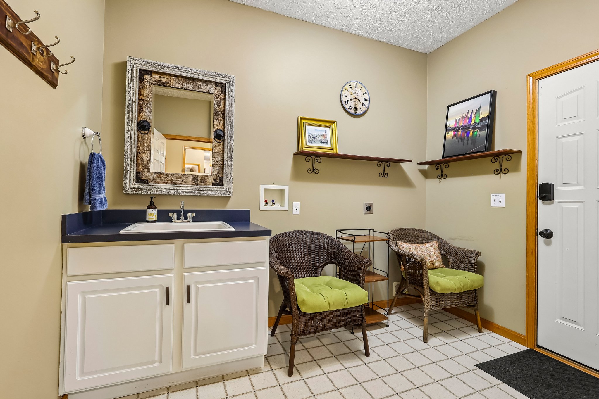 Primrose Ln-S2905-049.jpg