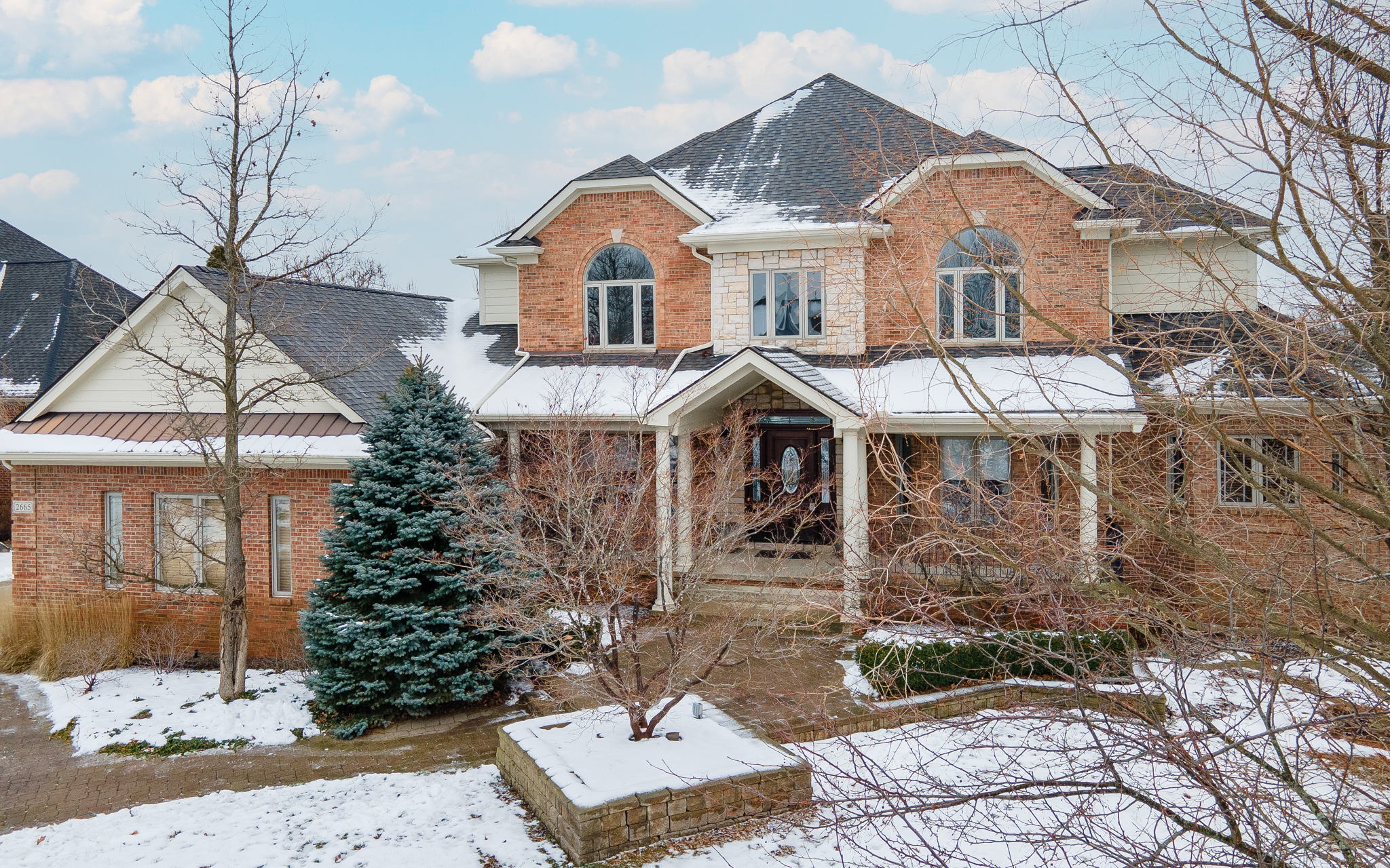 2665 Invitational Dr, Oakland Charter Township, MI 48363, USA Photo 3