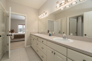2665 Invitational Dr, Oakland Charter Township, MI 48363, USA Photo 43