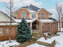 2665 Invitational Dr, Oakland Charter Township, MI 48363, USA Photo 3