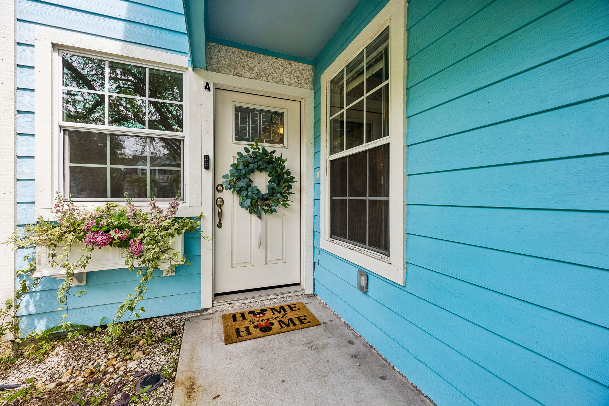 Front Entry Detail