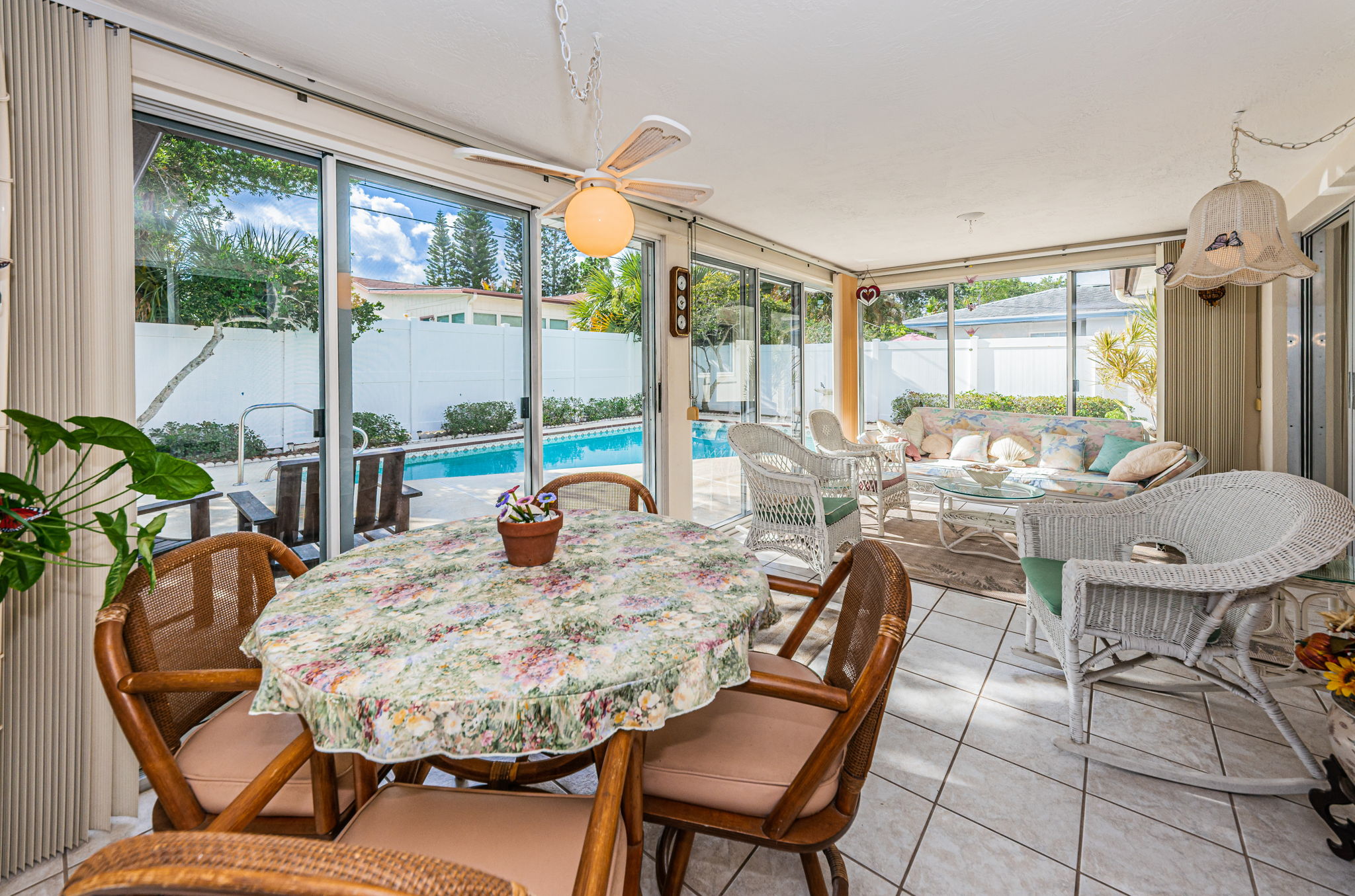 Sun Room1