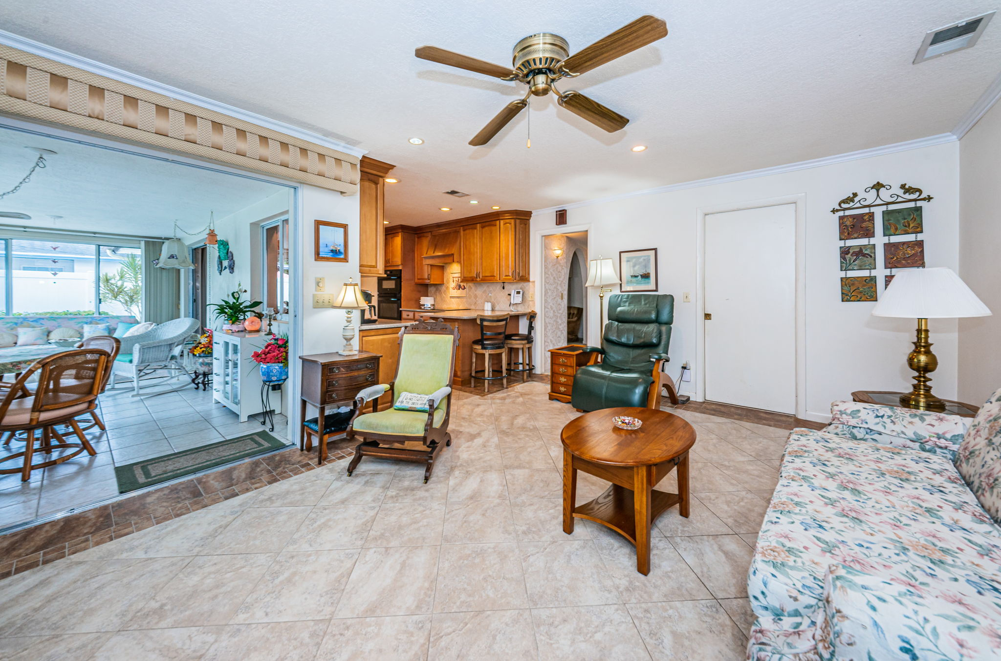 Family Room4