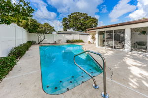 Pool2