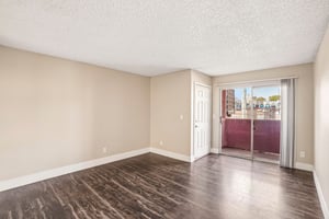 2666 S Decatur Blvd Unit 105-S2808-003.jpg