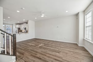 Sierra Nevada Ave-S3107-015.jpg