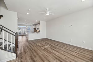 Sierra Nevada Ave-S3107-016.jpg