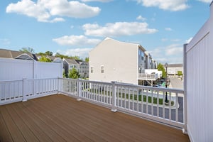 Sierra Nevada Ave-S3107-046.jpg
