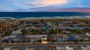  Photo 48