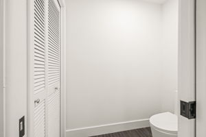Bathroom 1 - 495A7836