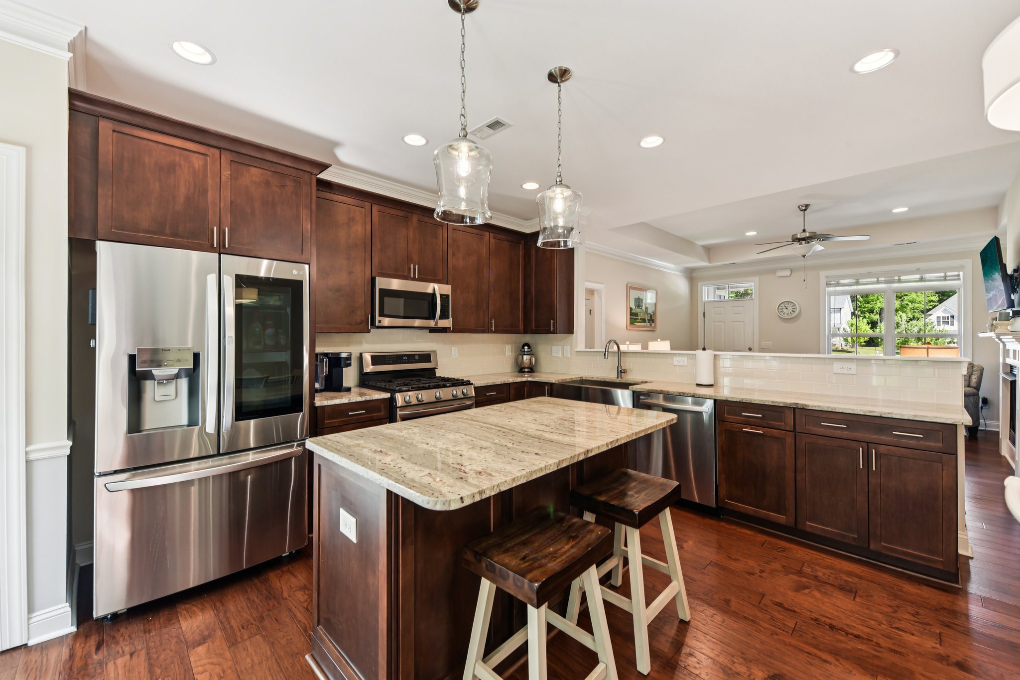 Poplar Cv Dr NW-S1804-011.jpg