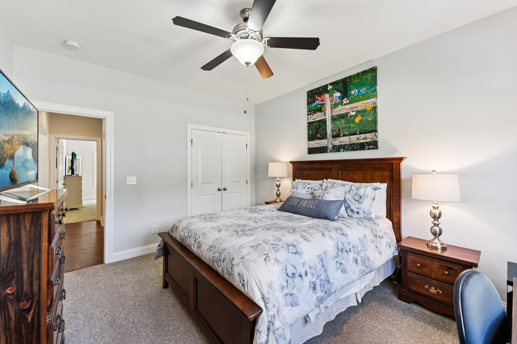 Poplar Cv Dr NW-S1804-019.jpg