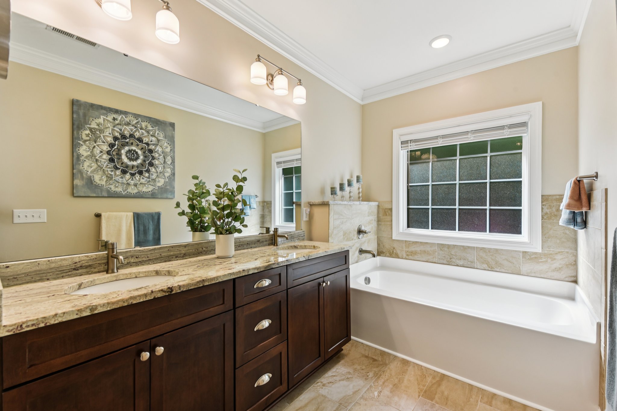 Poplar Cv Dr NW-S1804-026.jpg