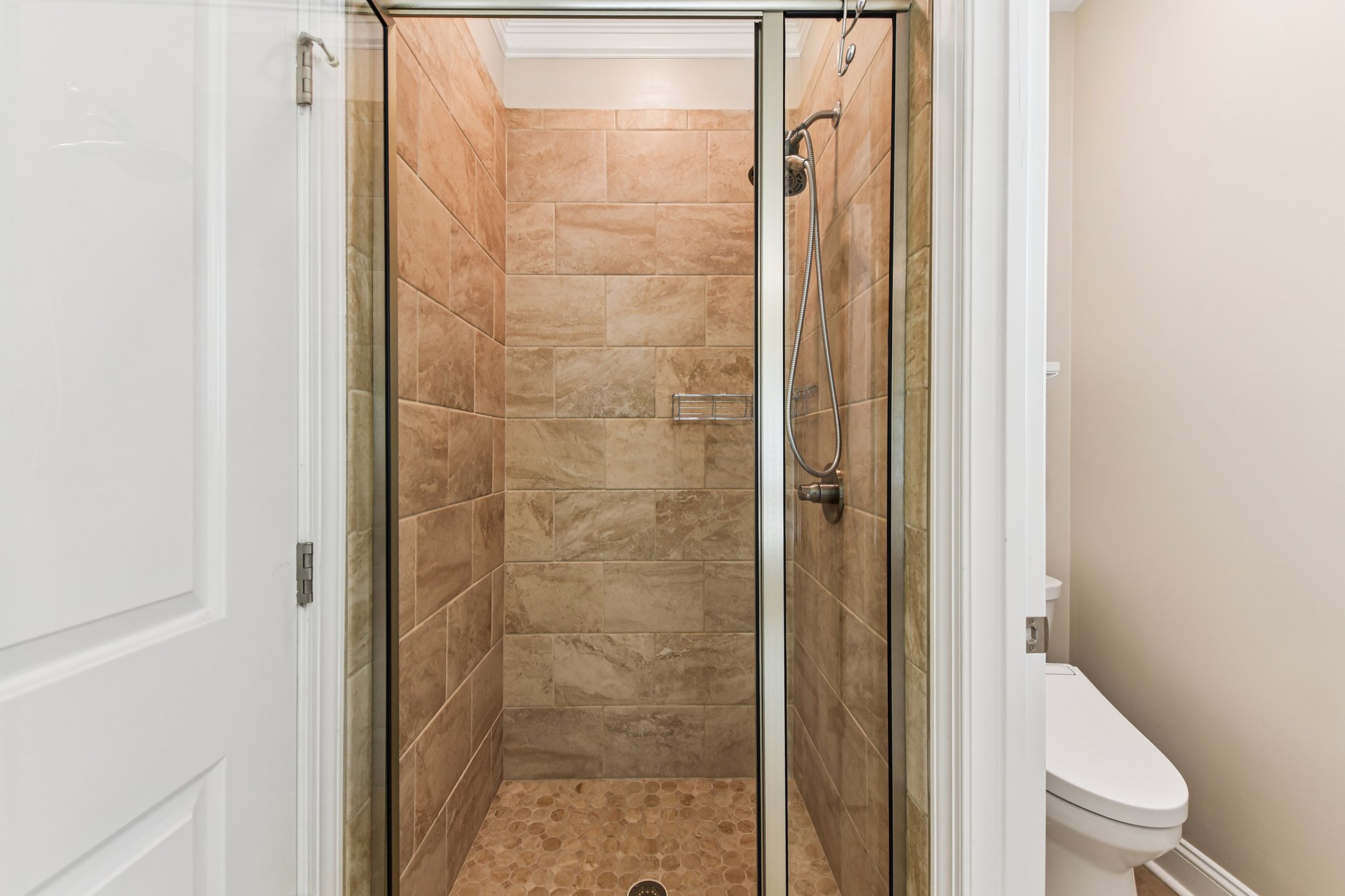 Poplar Cv Dr NW-S1804-027.jpg