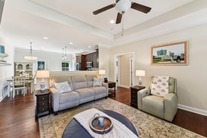 Poplar Cv Dr NW-S1804-007.jpg