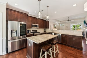 Poplar Cv Dr NW-S1804-011.jpg