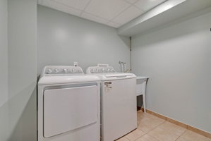 2669 Southvale Crescent, Ottawa, ON K1B 4J3, Canada Photo 20