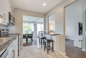 2669 Southvale Crescent, Ottawa, ON K1B 4J3, Canada Photo 10