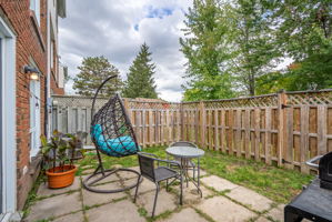 2669 Southvale Crescent, Ottawa, ON K1B 4J3, Canada Photo 28