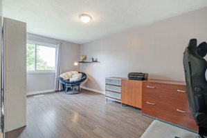 2669 Southvale Crescent, Ottawa, ON K1B 4J3, Canada Photo 16