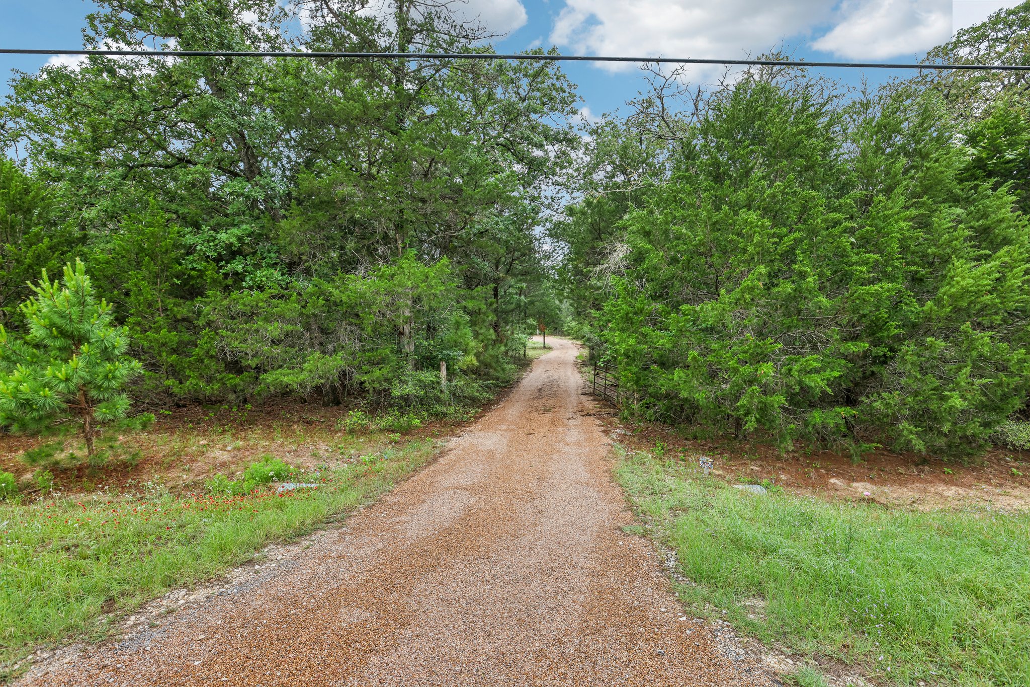 Corral Rd-S0105-006.jpg