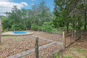 Corral Rd-S0105-054.jpg